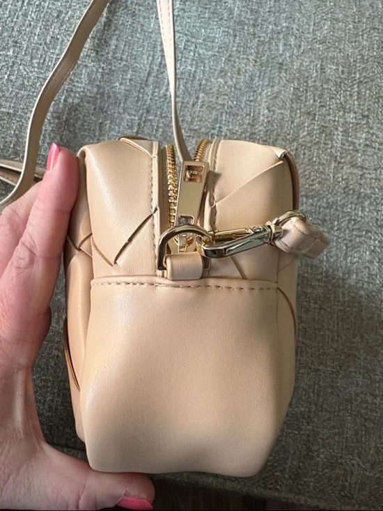 a new day Blush Pink Woven Crossbody Bag - Picture 6 of 9